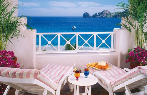 Los Cangrejos II y III Condo | 1 bedroom, 2 bath unit sleeps 6. Ocean view w/patio. 11/24-12/01 Thanksgiving