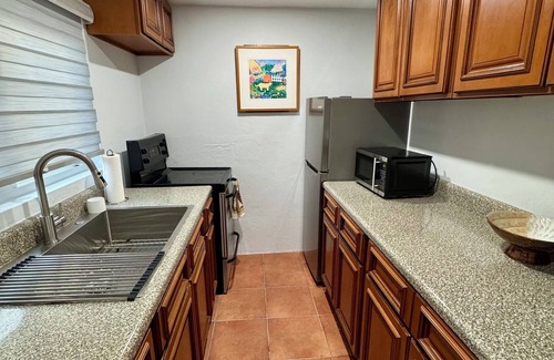 St. George's Apartment | 1 Bedroom - 5 mins from city of Hamilton