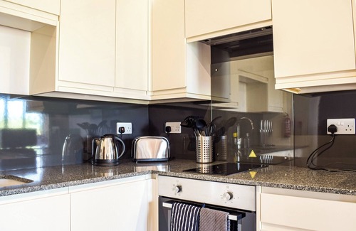 Westbrook Court Cottage | 1 bedroom accommodation in Mansell Gamage