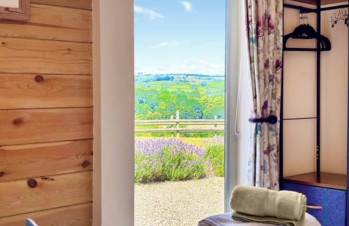 Hulland Ward Cottage | 1 bedroom accommodation in Idridgehay, near Belper