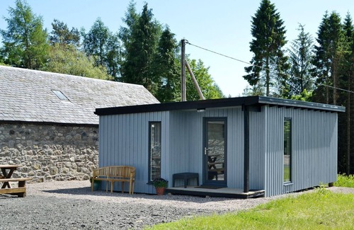 Blairgowrie Cottage | 1 bedroom accommodation in Kirkmichael, near Blairgowrie
