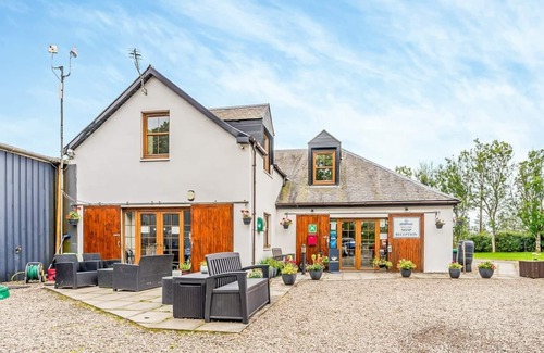 Blairgowrie House | 1 bedroom accommodation in Alyth, Perthshire