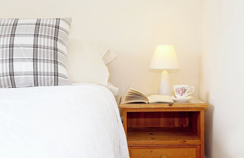 Petersfield Cottage | 1 bedroom accommodation in Petersfield