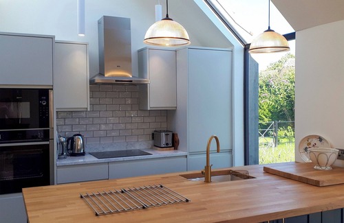 Chippenham Cottage | 1 bedroom accommodation in Kington Langley, near Chippenham