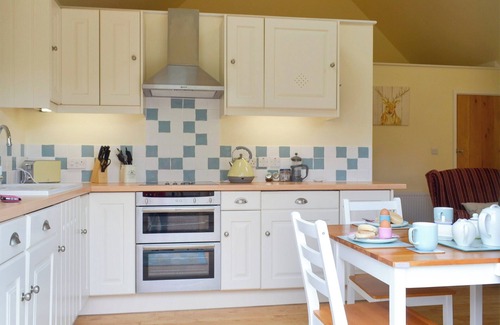 Malmesbury Cottage | 1 bedroom accommodation in Corston, near Malmesbury