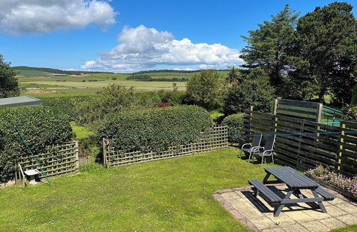 Port Logan Cottage | 1 bedroom accommodation in Port Logan