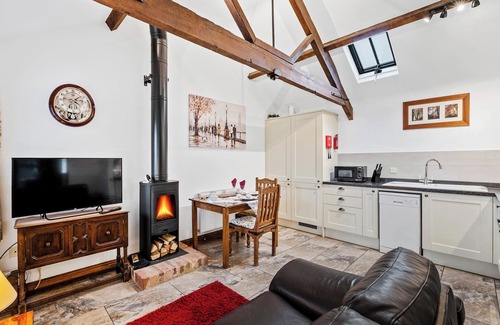 Blackford Cottage | 1 bedroom accommodation in South Barrow, near Yeovil