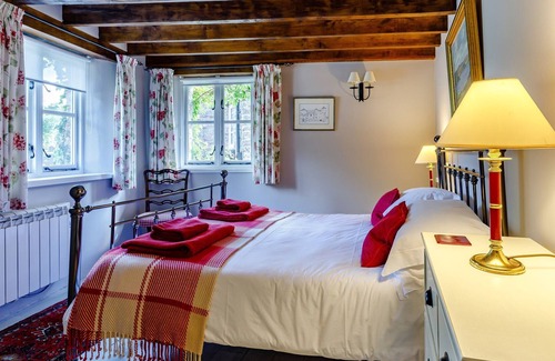 Bampton Cottage | 1 bedroom accommodation in Bampton, near Exmoor