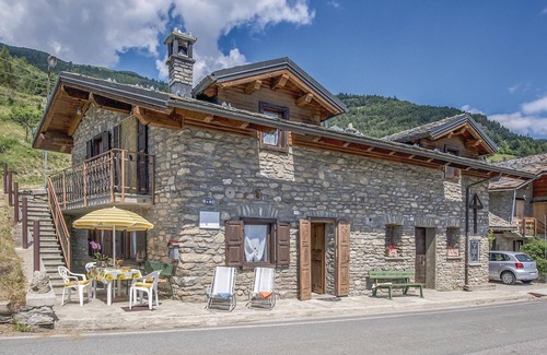 Sarre Apartment | 1 bedroom accommodation in Sarre AO