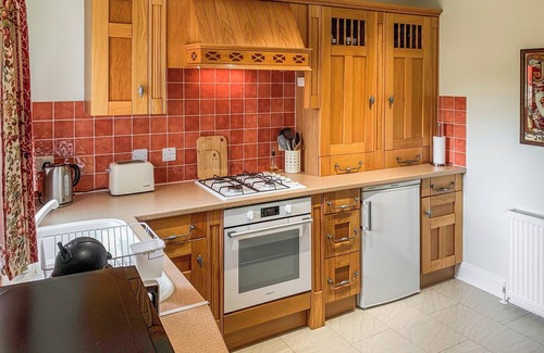 Balfron Cottage | 1 bedroom accommodation in Balfron, near Drymen Loch Lomond & The Trossachs