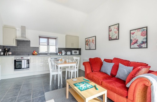 Crewkerne Cottage | 1 bedroom accommodation in Hewish