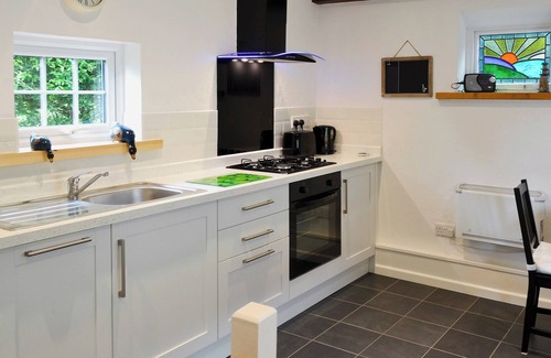 Honiton Cottage | 1 bedroom accommodation in Upottery, near Honiton