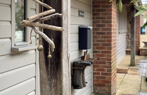 Thorncombe Cottage | 1 bedroom accommodation in Thorncombe, near Broadwindsor