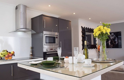 Levenmouth Cottage | 1 bedroom accommodation in Leven
