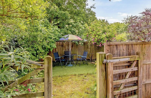 Brockdish Cottage | 1 bedroom accommodation in Brockdish, near Harleston