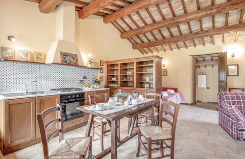 Bazzano Inferiore House | 1 bedroom amazing home in spoleto pg
