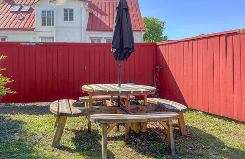 Klintehamn House | 1 bedroom amazing home in Klintehamn