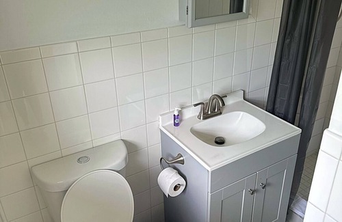 Grant-Valkaria Cabin | 1 bedroom and Wi-Fi, AC in peaceful Grant-Valkaria room #4