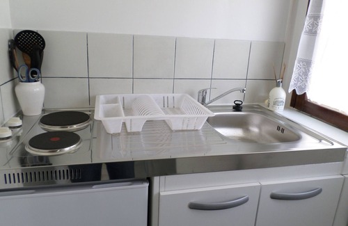 Crepy-en-Valois Apartment | 1 Bedroom Apartment in CrÃ©py-en-Valois