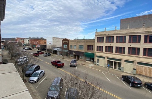 Coshocton Apartment | 1 Bedroom Apartment in Downtown Coshocton (31)