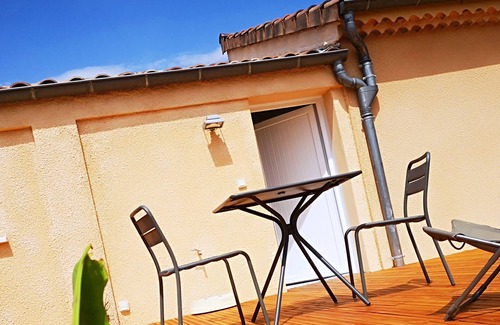 Aubenas Apartment | 1 Bedroom Apartment in Aubenas