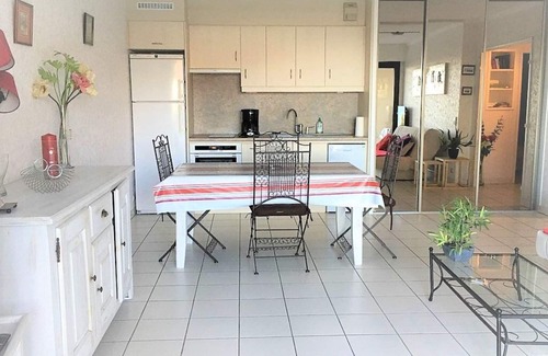 Ciboure Apartment | 1 Bedroom Apartment In Ciboure