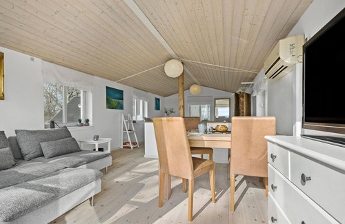 Grevinge Apartment | 1 bedroom awesome apartment in Grevinge