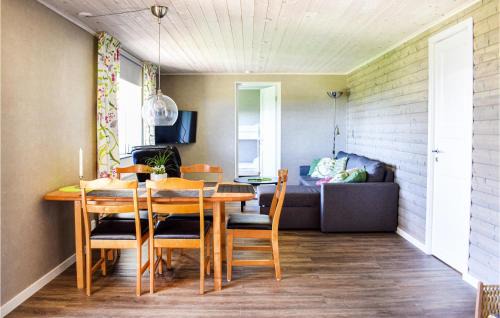Vimmerby Municipality Apartment | 1 Bedroom Awesome Apartment In Vimmerby