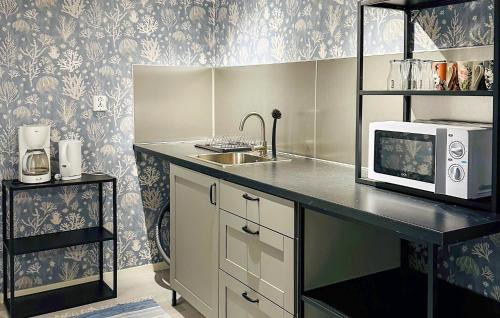 Vastra Gislaved House | 1 Bedroom Awesome Home In Gislaved
