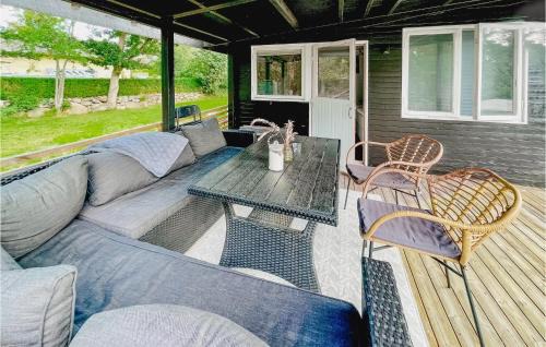 Ronneby House | 1 Bedroom Awesome Home In Ronneby