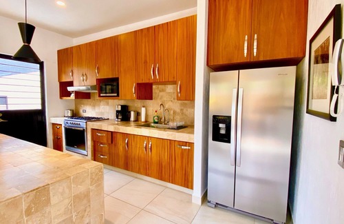 San Antonio Tlayacapan House | 1 Bedroom Beautifully Renovated Guest House in Ajijic - Walk to Everything