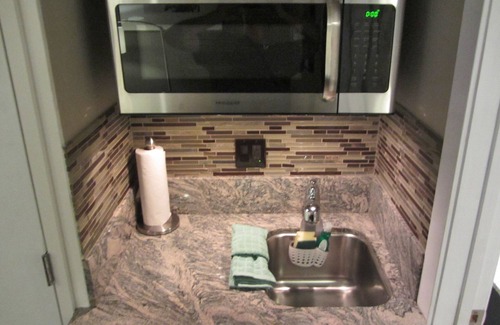 Lakeside Park House | 1 Bedroom Condo Style 2nt min by Heavenly Village & Gondola. Also have 1nt rates