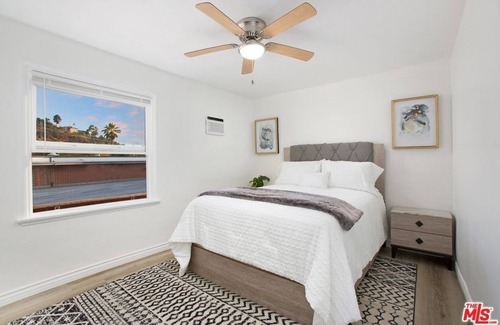 South Pasadena Condo | 1 Bedroom Condo L-454902 by Houzlet