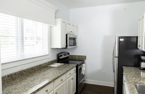 Lackey House | 1 Bedroom Estates Suite Village in King's Creek weekly booking 8 days/7 nights.