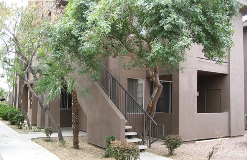 Paradise Valley Village Condo | 1 Bedroom First Floor Condo-walking Distance To Kierland Commons