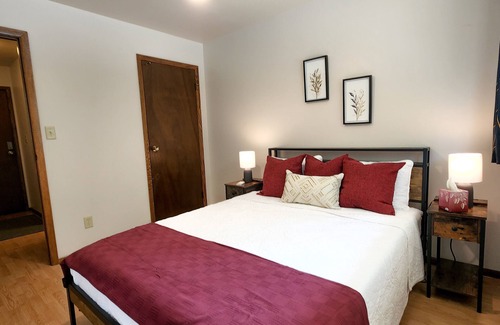 Grafton Apartment | 1 Bedroom in Historic Grafton #9