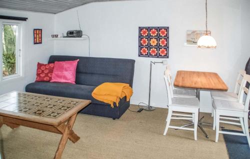 Skygge House | 1 Bedroom Stunning Home In Ejstrupholm