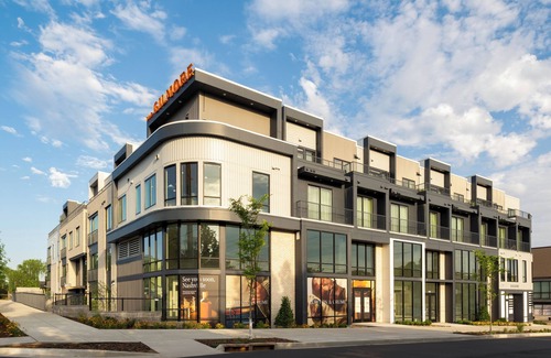 12 South Condo | 1 Bedroom Suite | Rooftop, Courtyard | Walkable