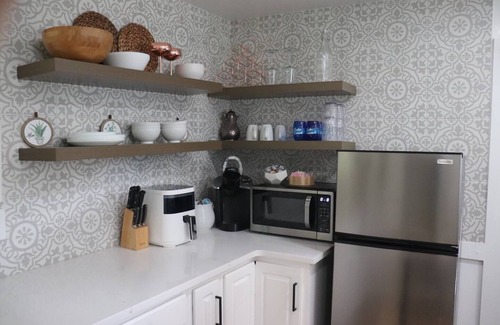 Dawsonville House | 1-bedroom tiny home with AC and WiFi in Dawsonville, GA across from Lake Lanier