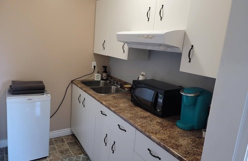 Townline Hill Apartment | 1 BEDROOM WITH PRIVATE ENTRY.
