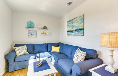 Surfside Beach House | 1 Block to Surfside Beach Home with Gulf Views!