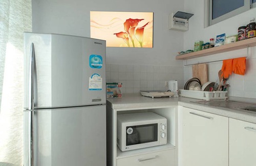 Phra Khanong Nuea Apartment | 1 BR, 5min walk to BTS skytrain "On Nut" station, Fiber Optic WiFi