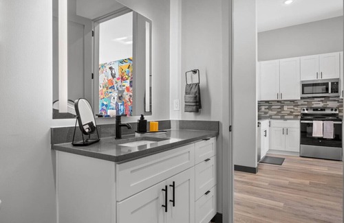 South Nashville Apartment | 1 BR Haven Near Broadway - Free WiFi!