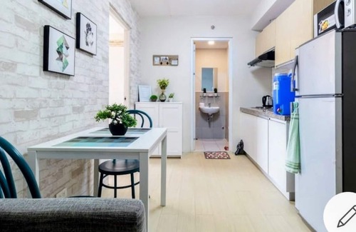 Taytay Condo | 1 BR Interiored Condo w/Unlimited Fast Wi-Fi, Netflix, YouTube, and Hot Shower