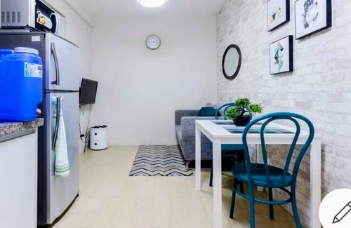 Taytay Condo | 1 BR Interiored Condo w/Unlimited Fast Wi-Fi, Netflix, YouTube, and Hot Shower