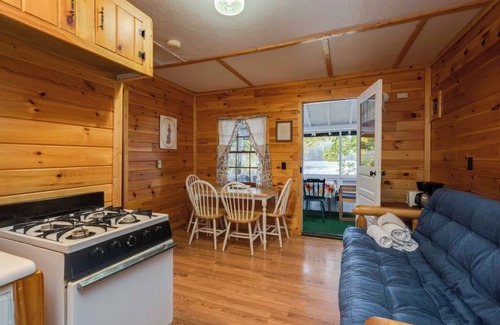 Lake Luzerne-Hadley Cottage | 1 BR Waterfront Cottage Overlooking the Water and Mountain Sunsets!