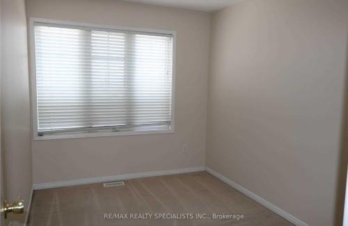 Brampton House | 1 Brampton Executive Suite- Great Location- Opp Plaza, Restaurants, Gym, Shopping