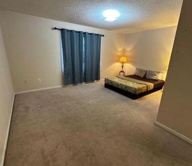 Brampton House | 1 Brampton Executive Suite- Great Location- Opp Plaza, Restaurants, Gym, Shopping