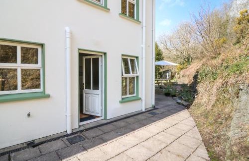 Rosscarbery House | 1 Closheen Lane