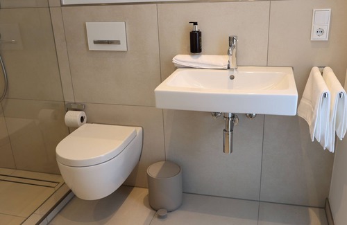 Ludwigsvorstadt-Kliniken Apartment | 1 Doppelbett Zimmer17